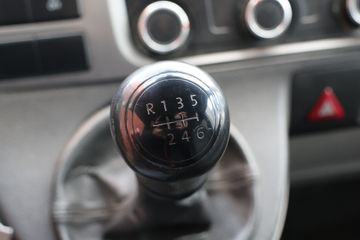 Voertuigafbeelding 25