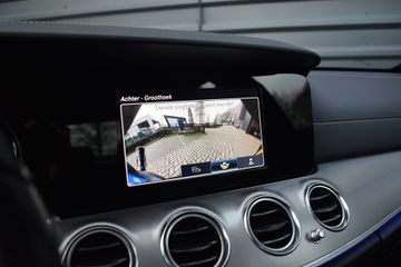 Voertuigafbeelding 9