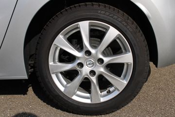 Voertuigafbeelding 25