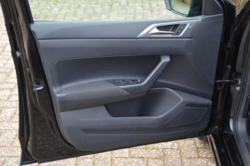 Voertuigafbeelding 69