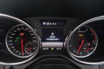 Voertuigafbeelding 30