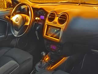 Voertuigafbeelding 4