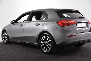 Voertuigafbeelding 12