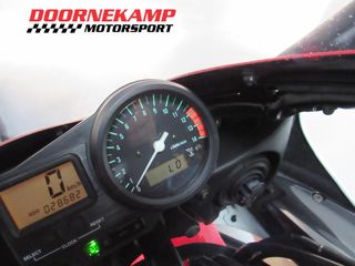 Voertuigafbeelding 6