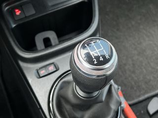 Voertuigafbeelding 14