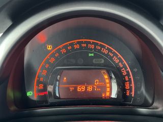 Voertuigafbeelding 9