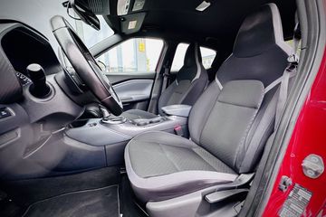 Voertuigafbeelding 12