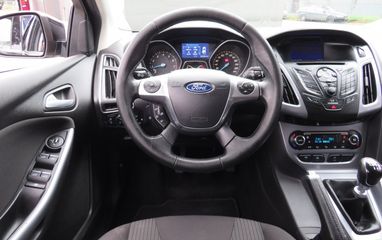 Voertuigafbeelding 9