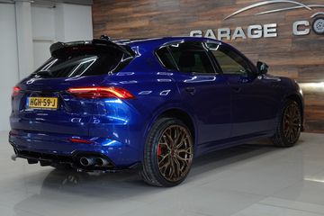 Voertuigafbeelding 12