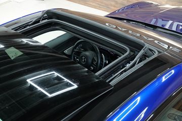 Voertuigafbeelding 3