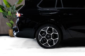 Voertuigafbeelding 13