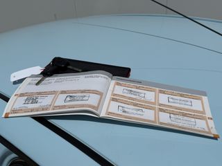 Voertuigafbeelding 3