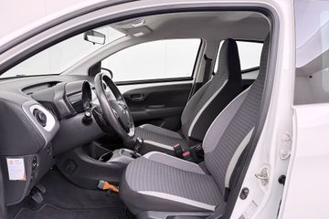 Voertuigafbeelding 9