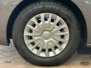 Voertuigafbeelding 24