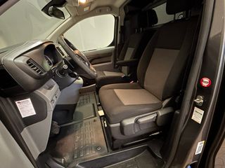 Voertuigafbeelding 9