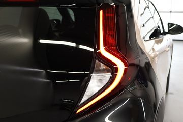 Voertuigafbeelding 10