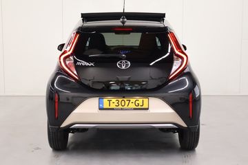 Voertuigafbeelding 11