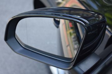 Voertuigafbeelding 9