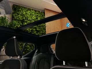 Voertuigafbeelding 15