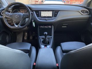 Voertuigafbeelding 14