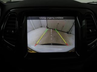 Voertuigafbeelding 13