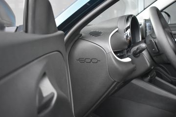 Voertuigafbeelding 8