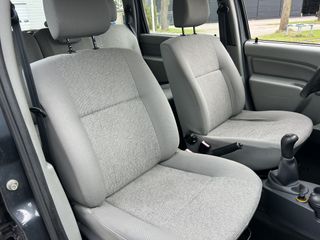 Voertuigafbeelding 13