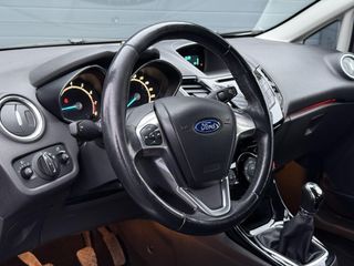 Voertuigafbeelding 10