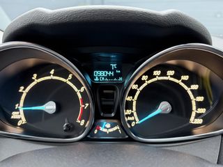 Voertuigafbeelding 16