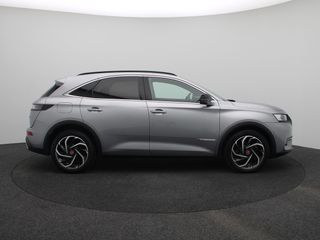 Voertuigafbeelding 13