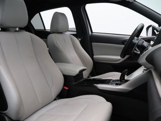 Voertuigafbeelding 37