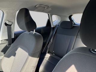 Voertuigafbeelding 14