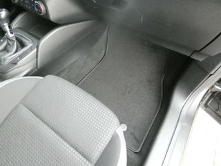 Voertuigafbeelding 32