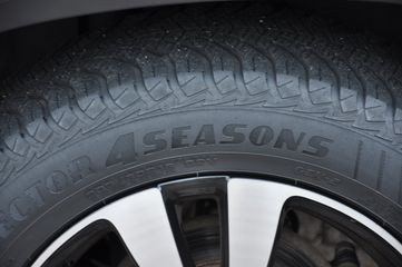 Voertuigafbeelding 12