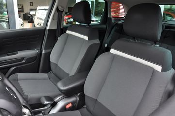 Voertuigafbeelding 16