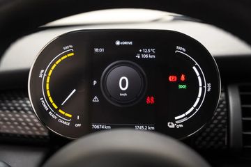 Voertuigafbeelding 15