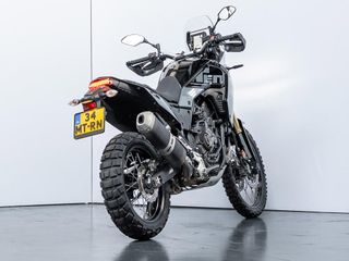 Voertuigafbeelding 4