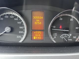 Voertuigafbeelding 16