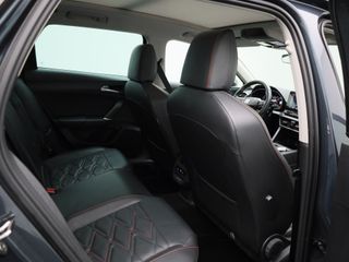 Voertuigafbeelding 32