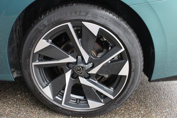 Voertuigafbeelding 8