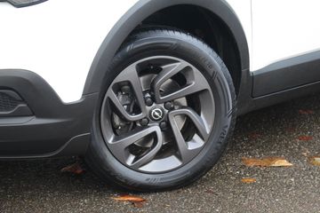 Voertuigafbeelding 3