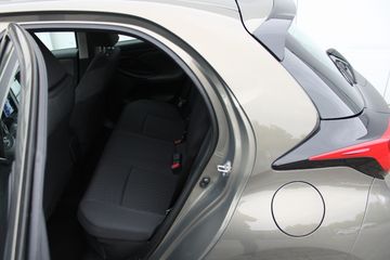 Voertuigafbeelding 12