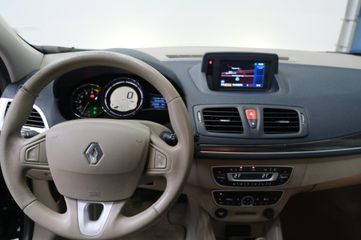 Voertuigafbeelding 13