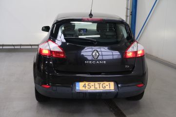 Voertuigafbeelding 5