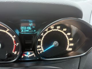 Voertuigafbeelding 12