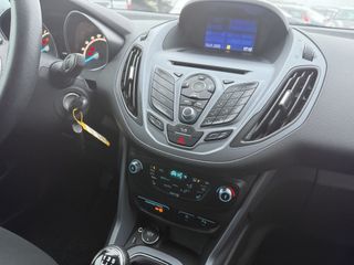 Voertuigafbeelding 13