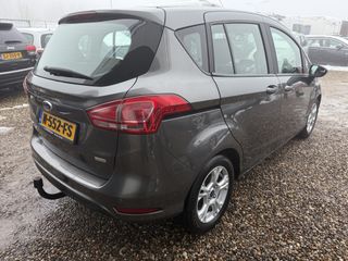 Voertuigafbeelding 8