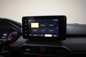 Voertuigafbeelding 17