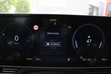 Voertuigafbeelding 17