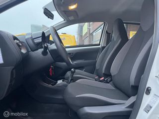 Voertuigafbeelding 6